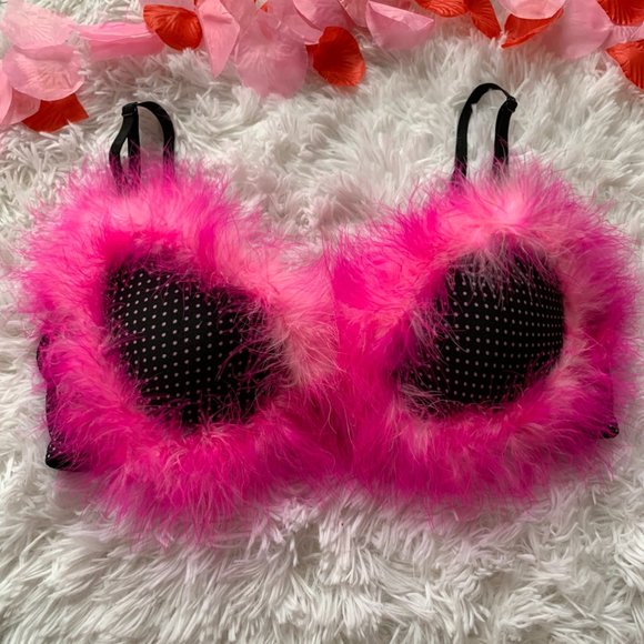 Sexy Boa Bra - Picture 1 of 5